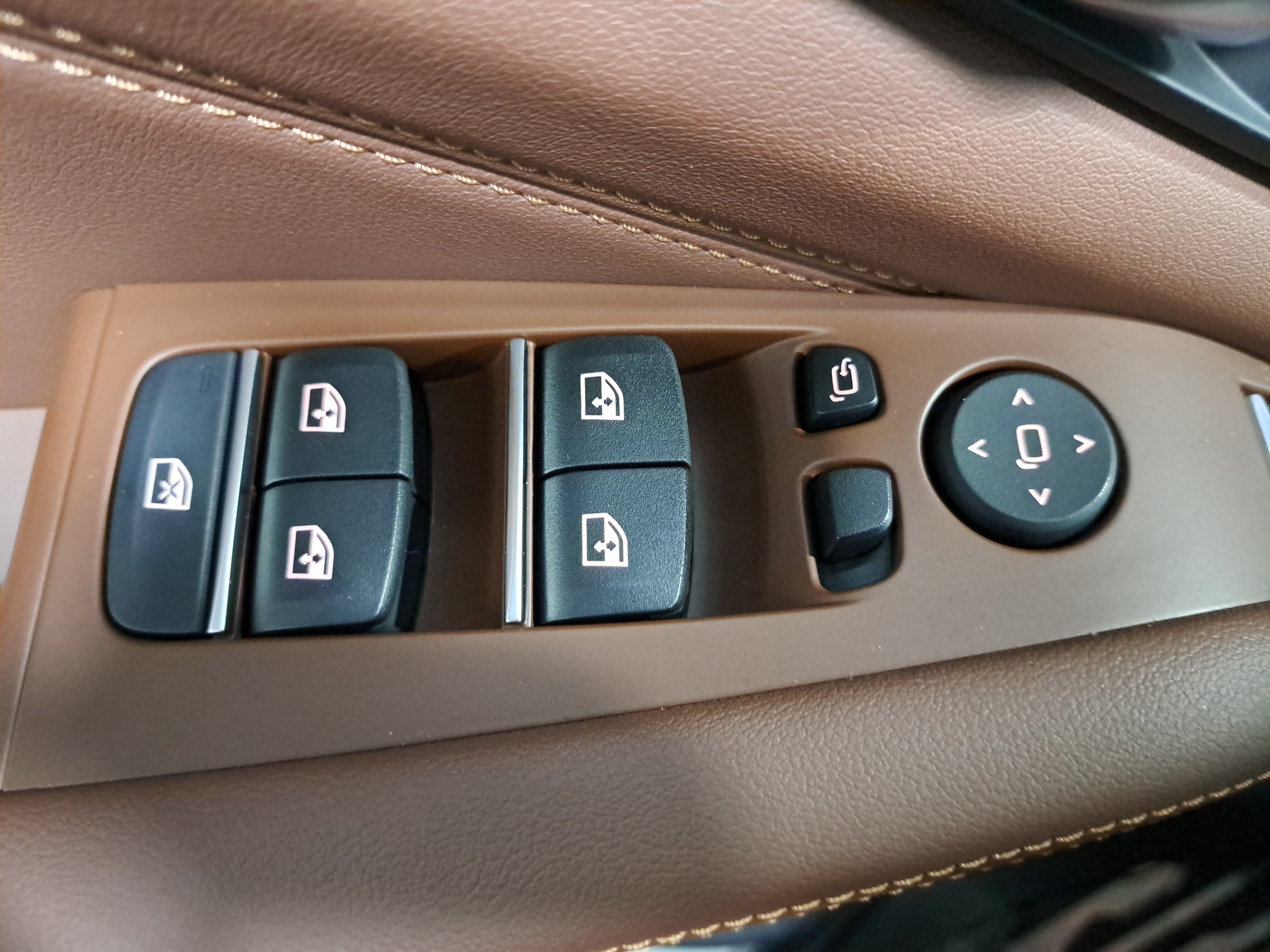 New 2026 BMW X5 M60i AWD/4WD image 28