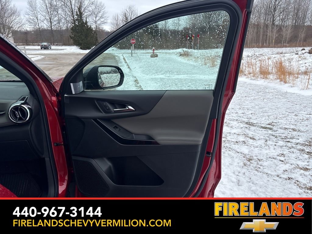 New 2026 Chevrolet Equinox LT w/ Convenience Package II image 37