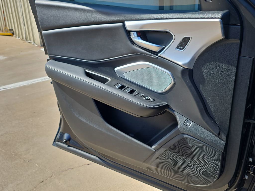Used 2023 Acura RDX w/ Technology Package image 27