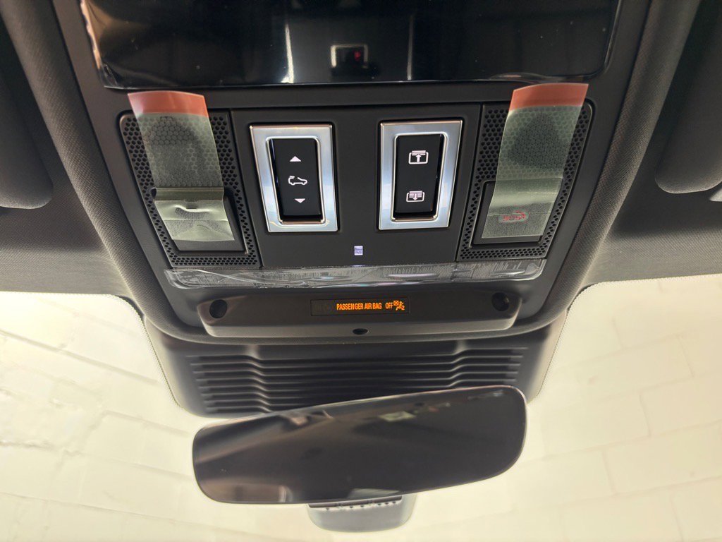 New 2026 Land Rover Range Rover Evoque S image 12