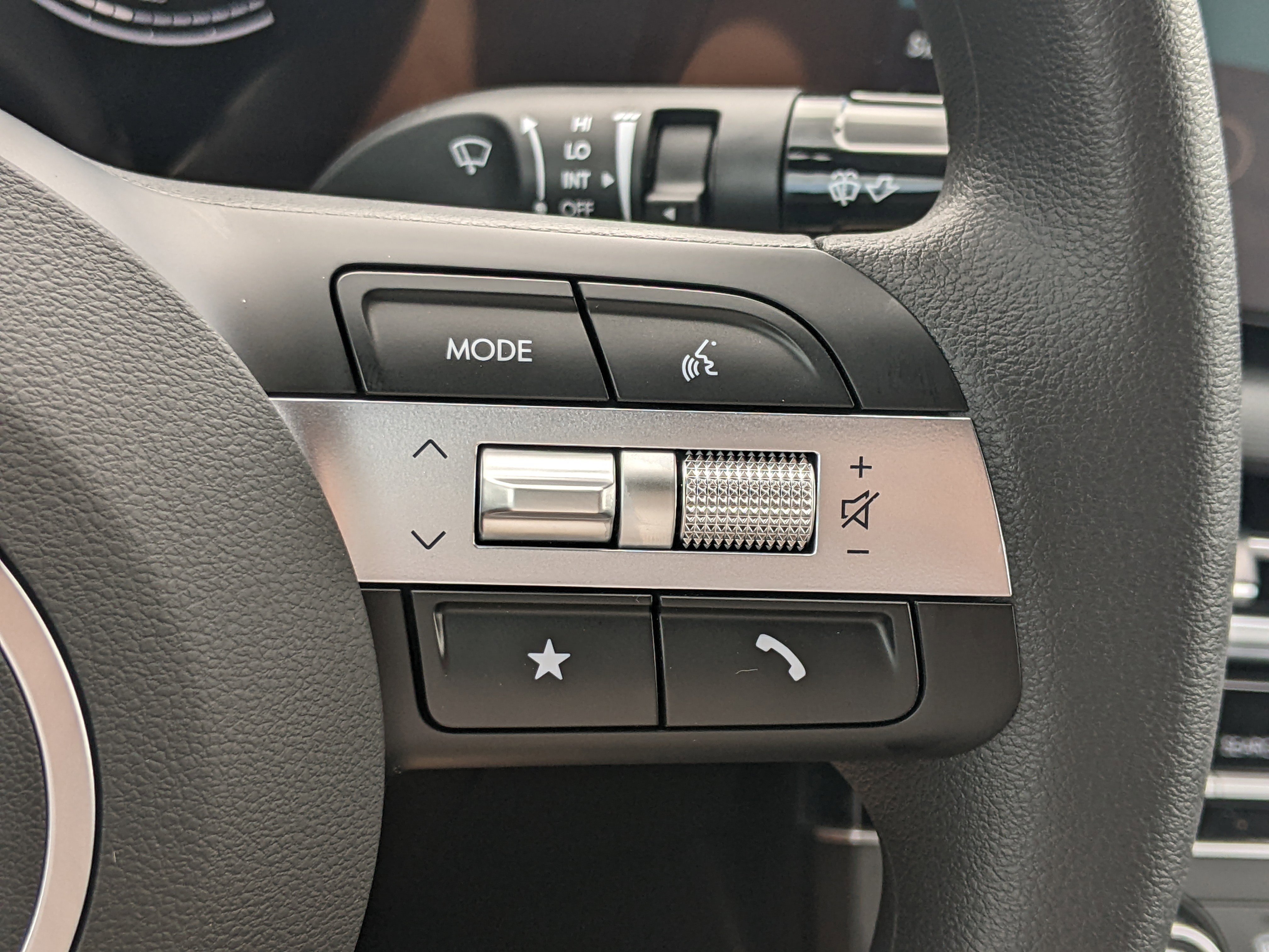 New 2025 Hyundai Santa Cruz SE image 21