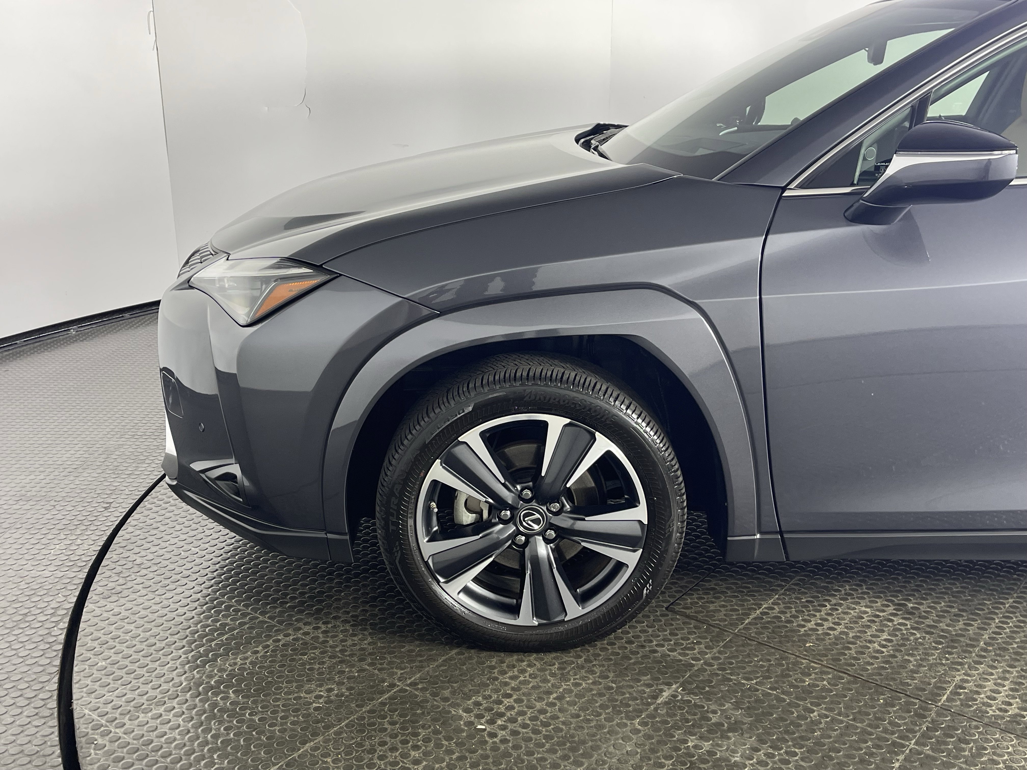 Used 2024 Lexus UX 250h AWD w/ Premium Package image 4