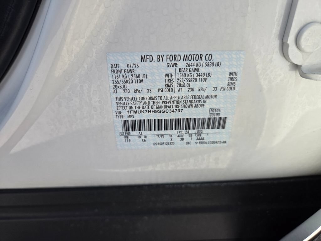 Used 2025 Ford Explorer Platinum RWD image 22