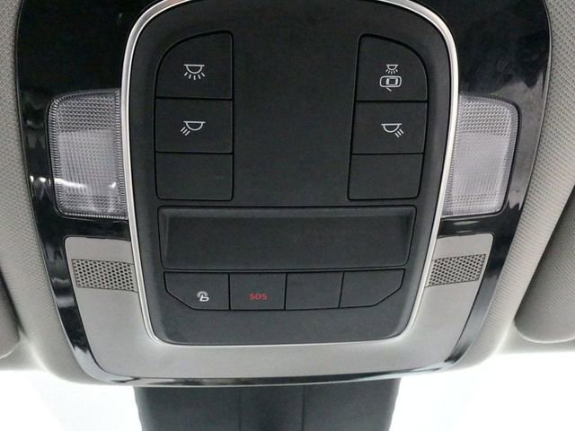 Used 2021 Hyundai Santa Fe SEL image 15