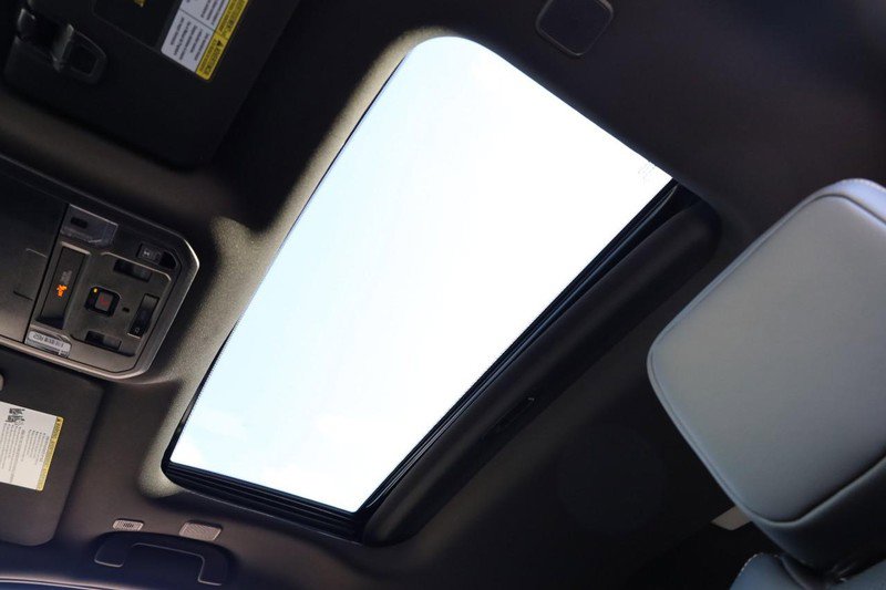 New 2025 Toyota Tacoma Limited image 9