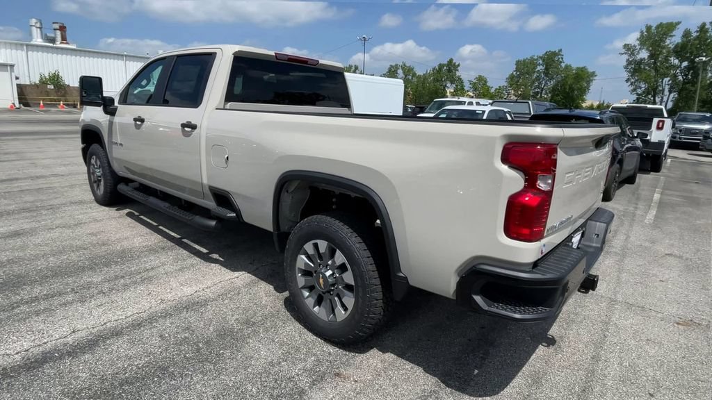 New 2026 Chevrolet Silverado 2500 Custom w/ Custom Value Package AWD/4WD image 8