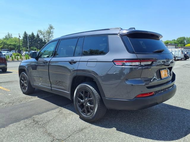Certified 2025 Jeep Grand Cherokee L Laredo AWD/4WD image 7