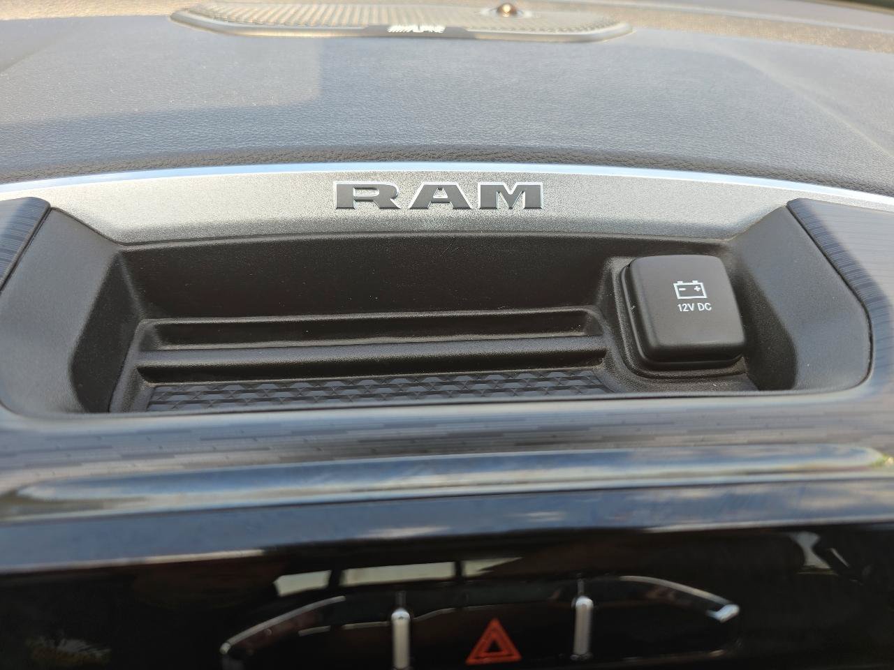 Used 2023 RAM 1500 Laramie AWD/4WD image 36