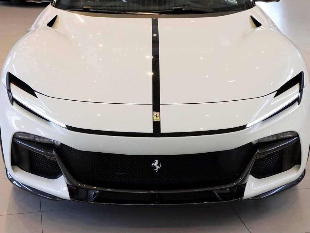 Certified 2024 Ferrari Purosangue image 28