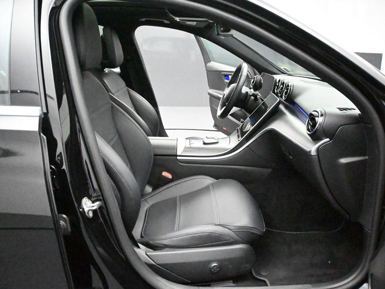 Used 2022 Mercedes-Benz C 300 4MATIC Sedan image 20