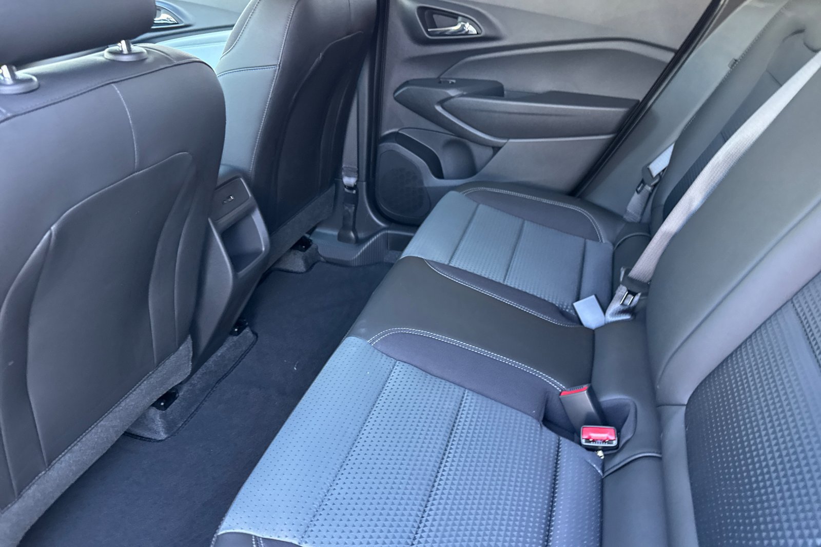 New 2026 Chevrolet Trax LT w/ Driver Confidence Package FWD image 11