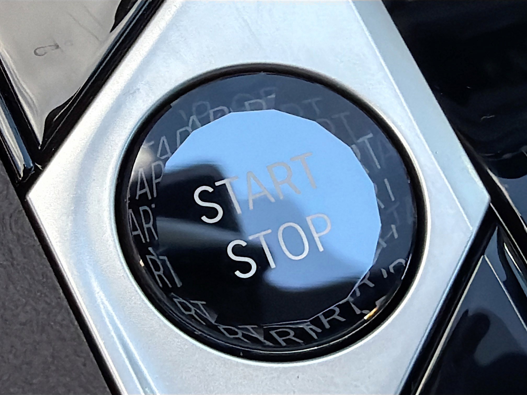 New 2026 BMW X5 xDrive50e w/ Executive Package image 37