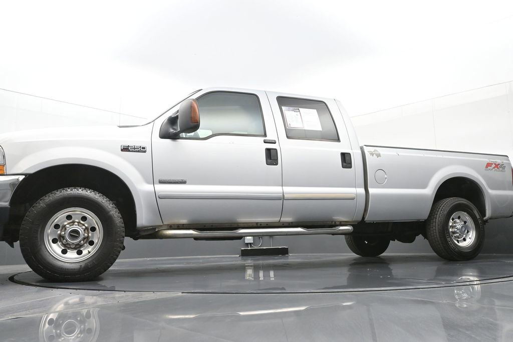 Used 2004 Ford F250 Harley-Davidson image 44