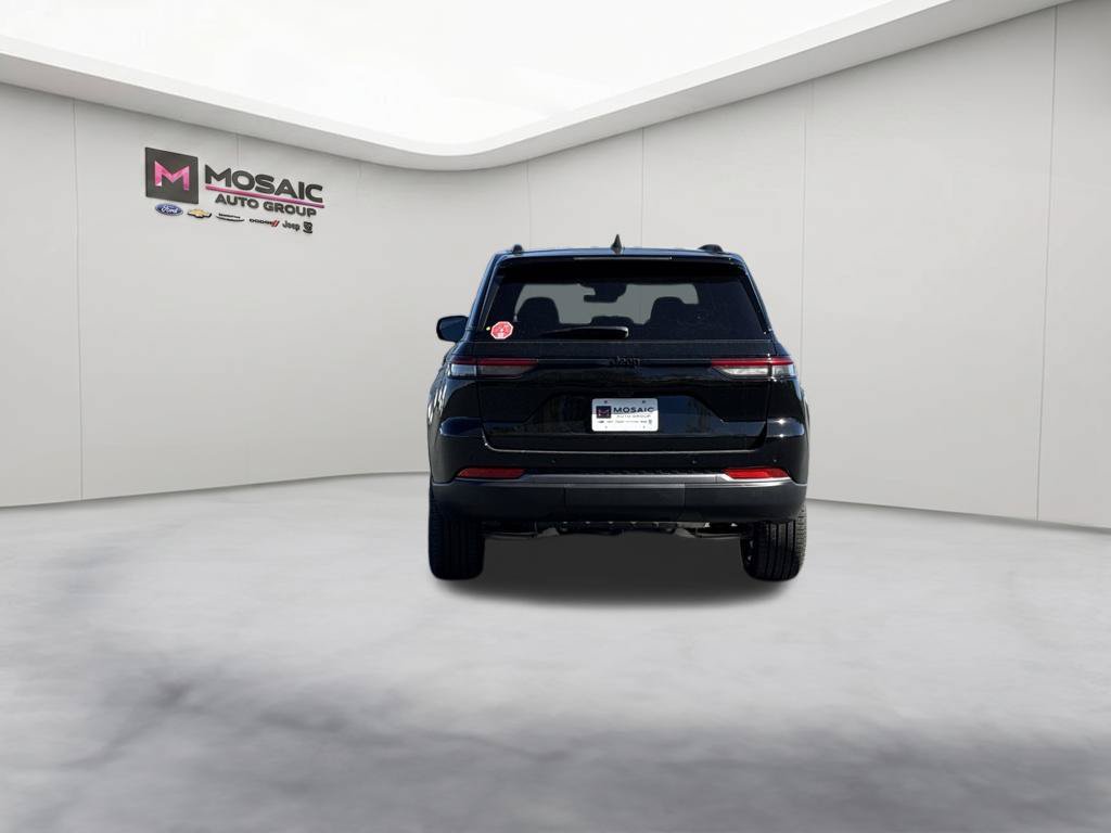 New 2027 Jeep Grand Cherokee Limited AWD/4WD image 7