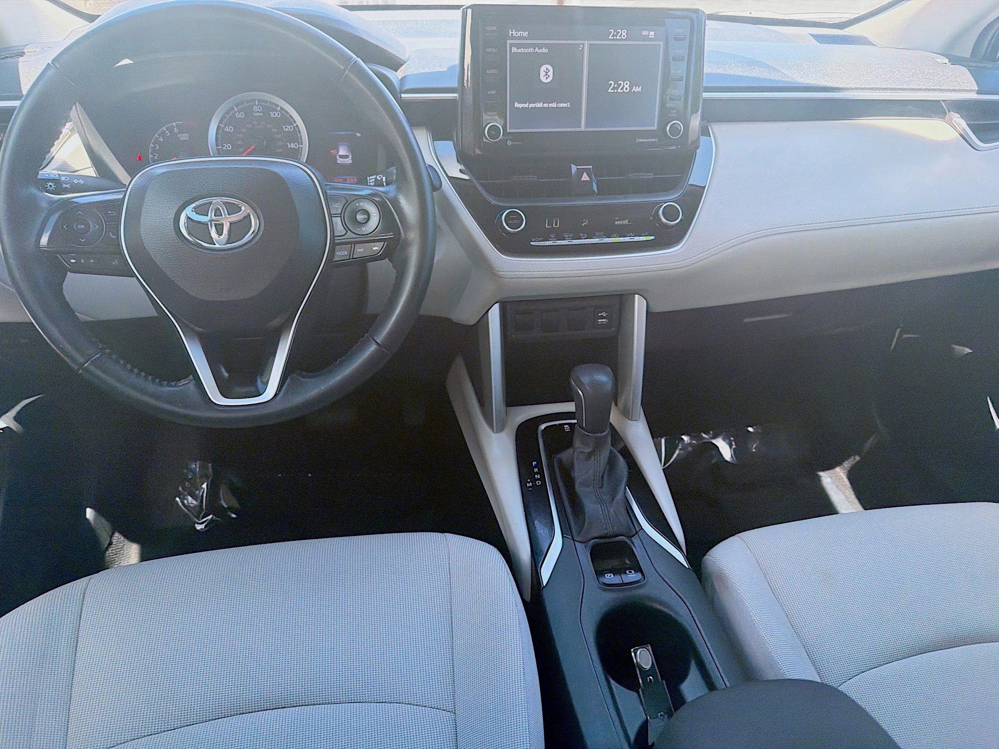 Used 2022 Toyota Corolla Cross LE AWD/4WD image 20