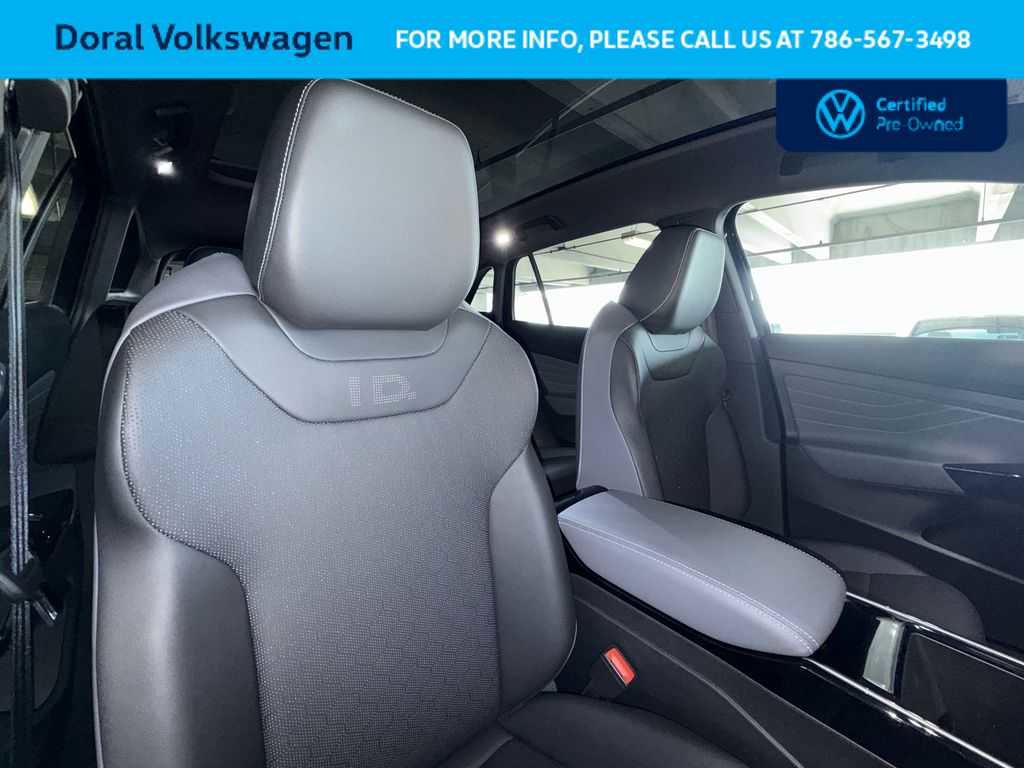 Used 2023 Volkswagen ID.4 Pro S image 27