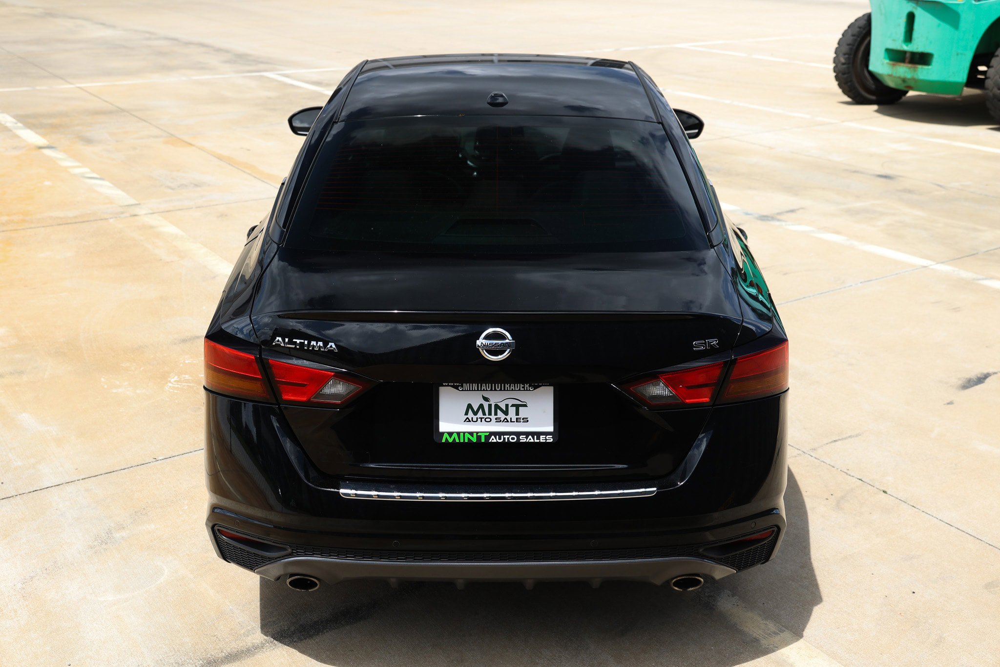 Used 2020 Nissan Altima 2.5 SR FWD image 13