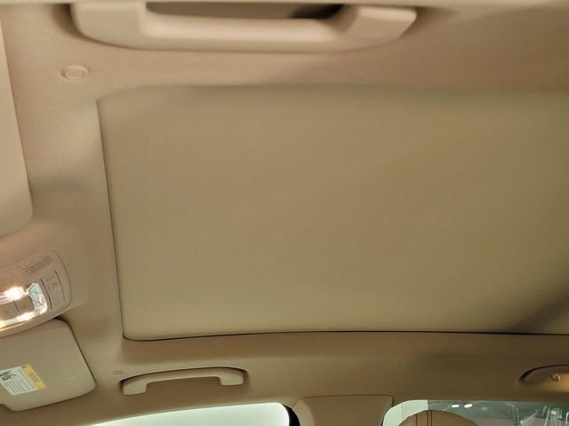 Used 2024 Mercedes-Benz GLE 350 4MATIC image 14