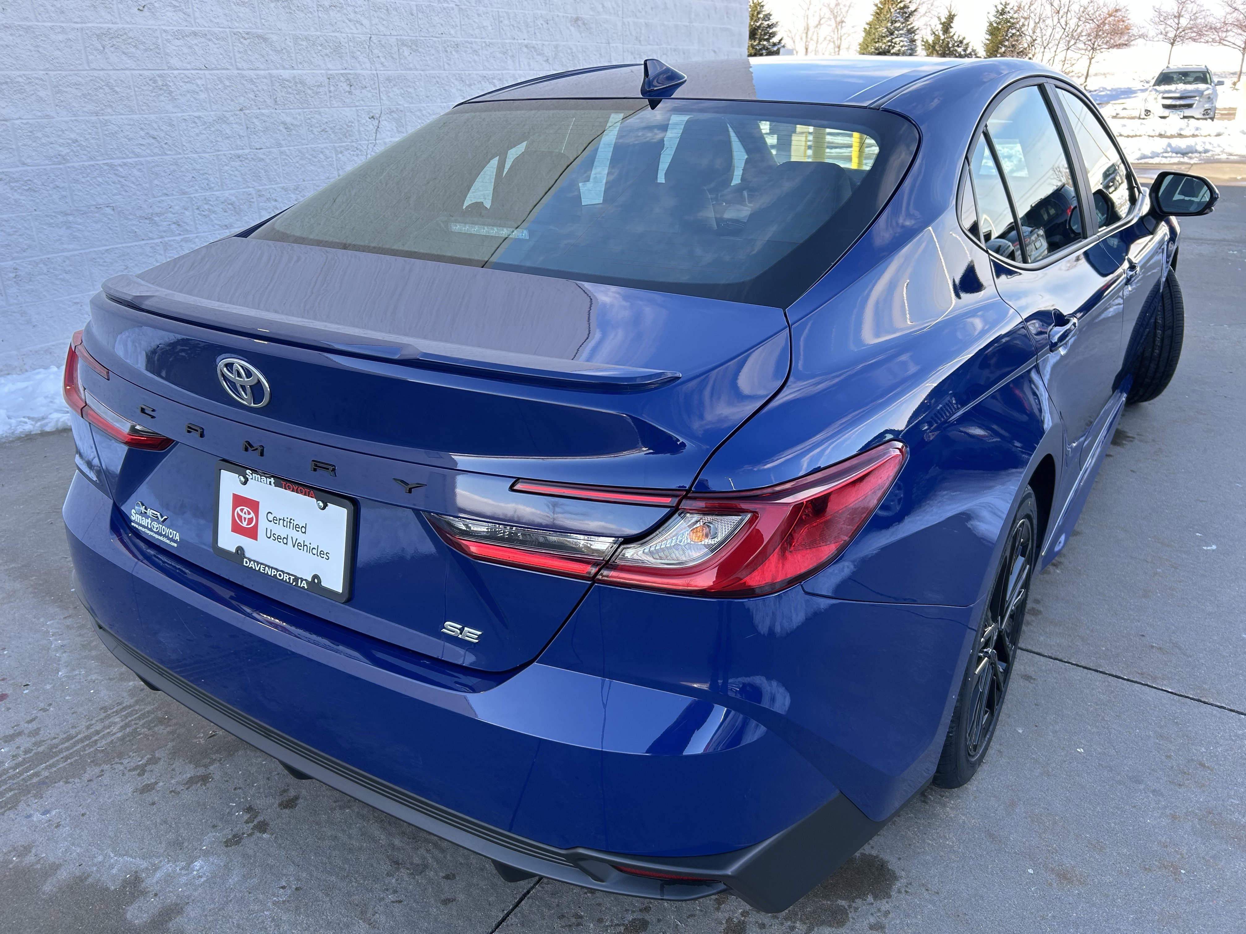 Certified 2025 Toyota Camry SE image 6