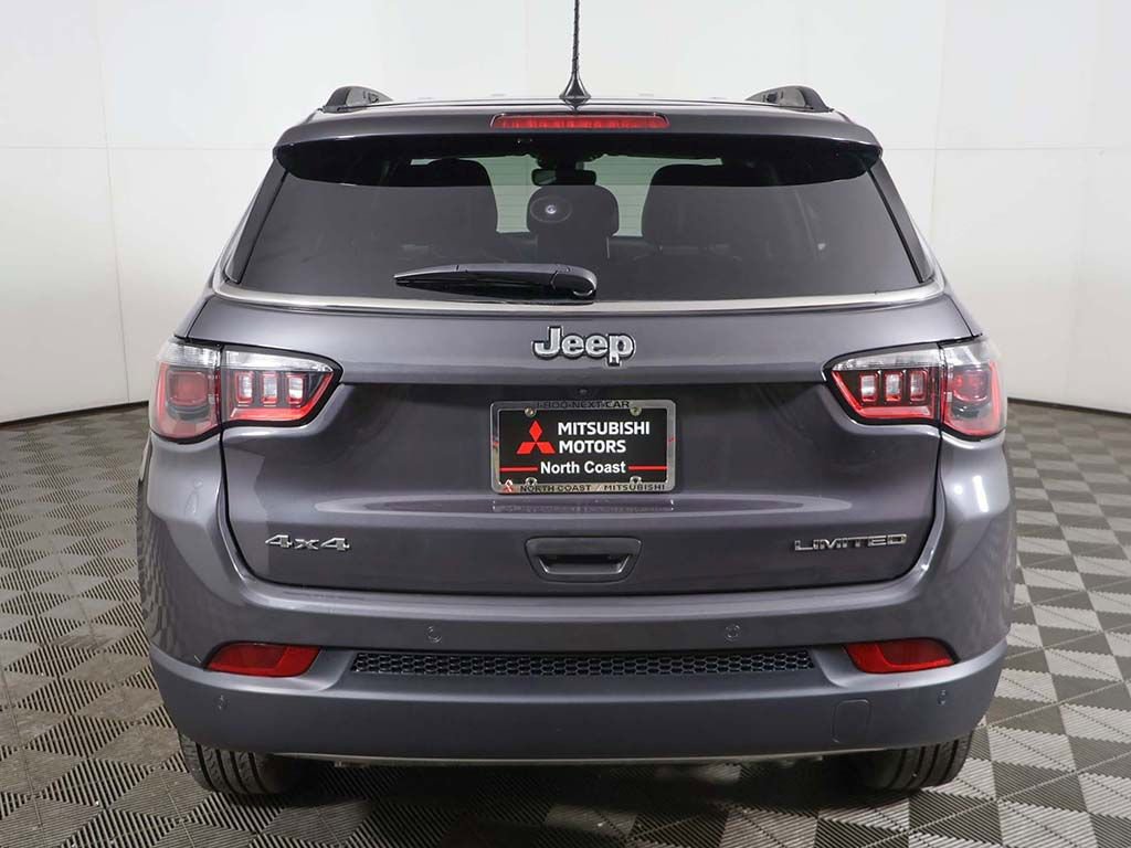 Used 2024 Jeep Compass Limited AWD/4WD image 11