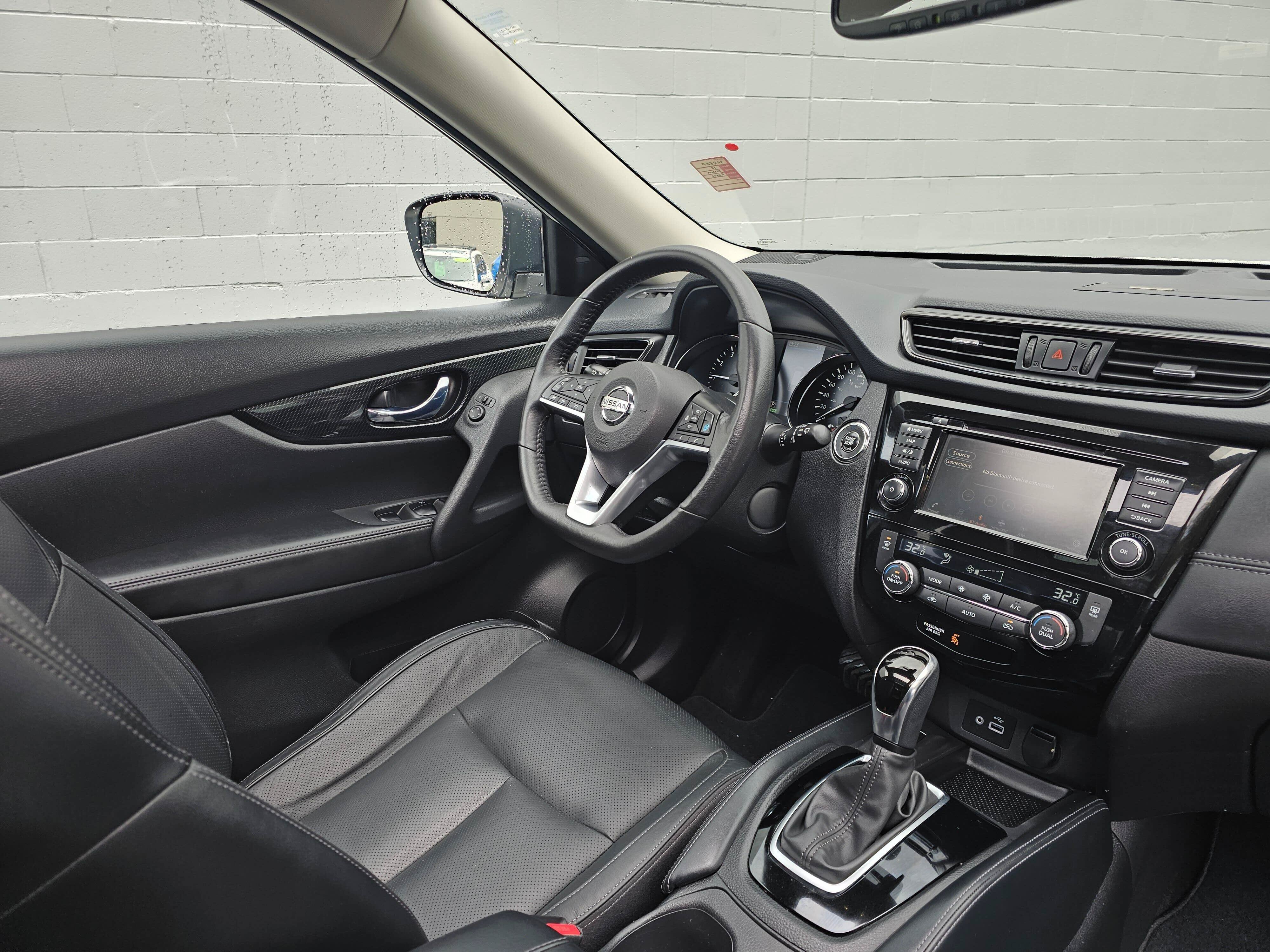 Used 2018 Nissan Rogue SL AWD/4WD image 10