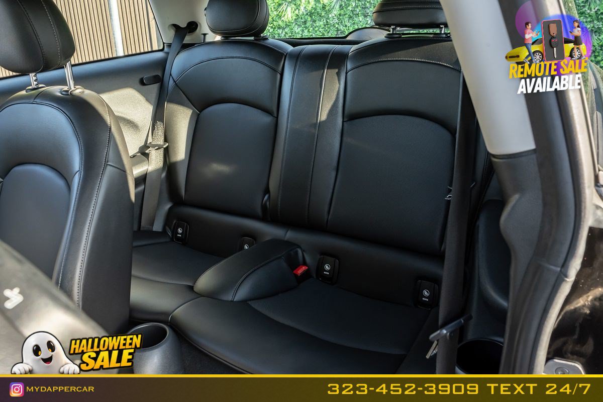 Used 2020 MINI Cooper 2-Door Hardtop FWD image 13