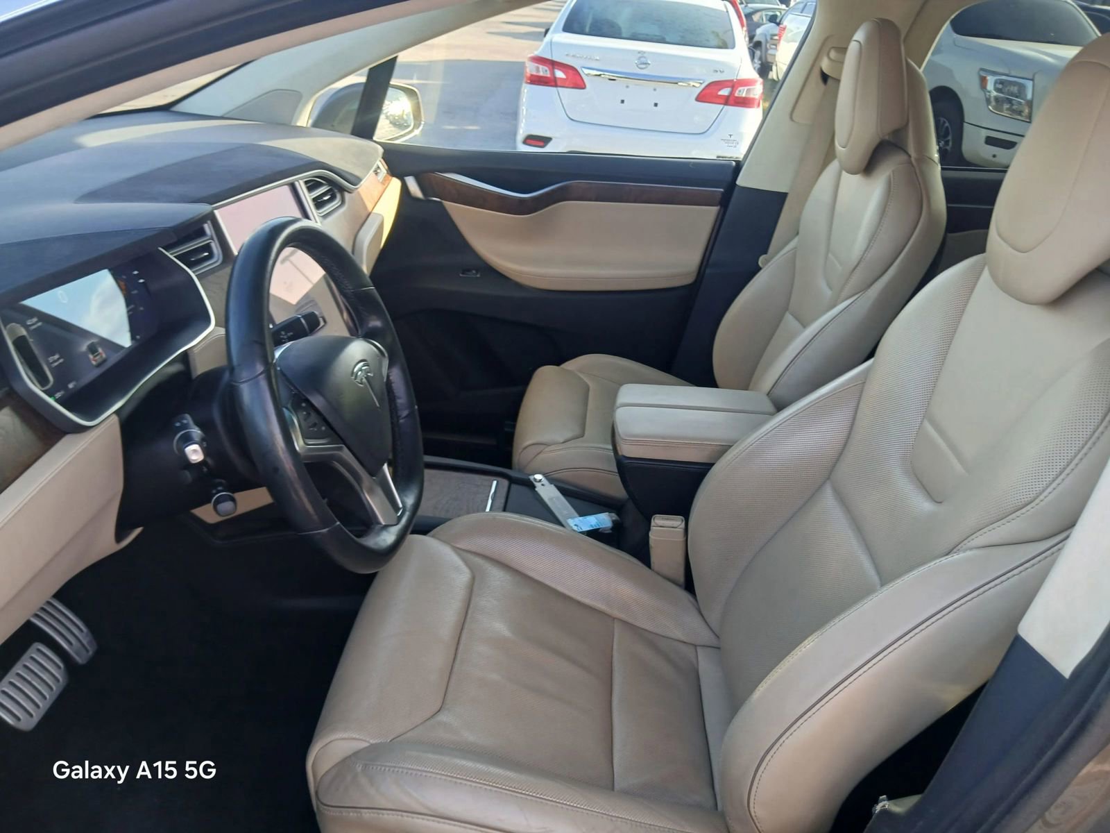 Used 2016 Tesla Model X 90D image 8