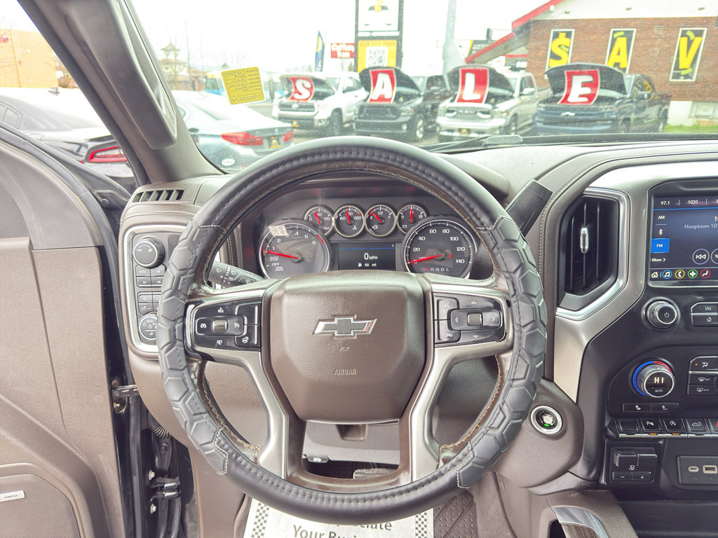 Used 2019 Chevrolet Silverado 1500 LT Trail Boss AWD/4WD image 23
