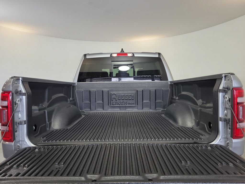 Used 2024 RAM 1500 Limited w/ Body Color Bumper Group AWD/4WD image 24
