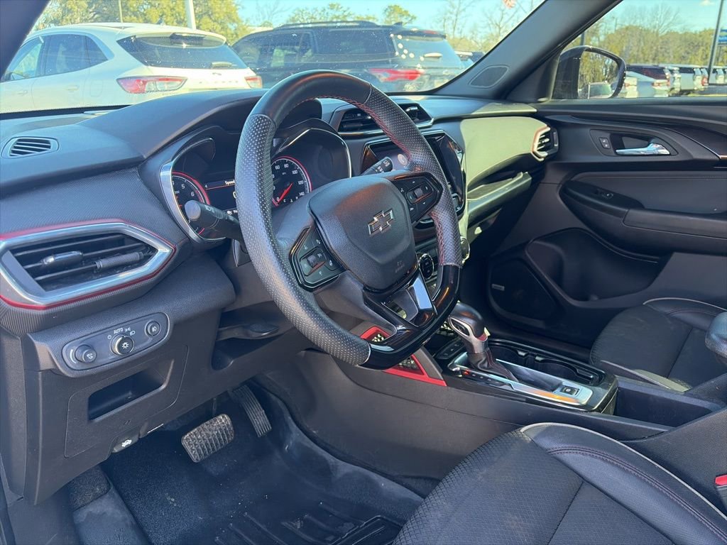 Used 2022 Chevrolet TrailBlazer RS w/ Technology Package image 19