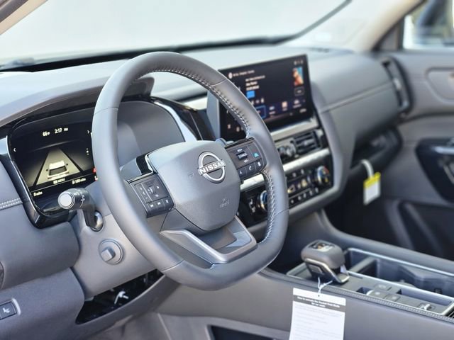 New 2026 Nissan Pathfinder Platinum w/ Cargo Package image 11