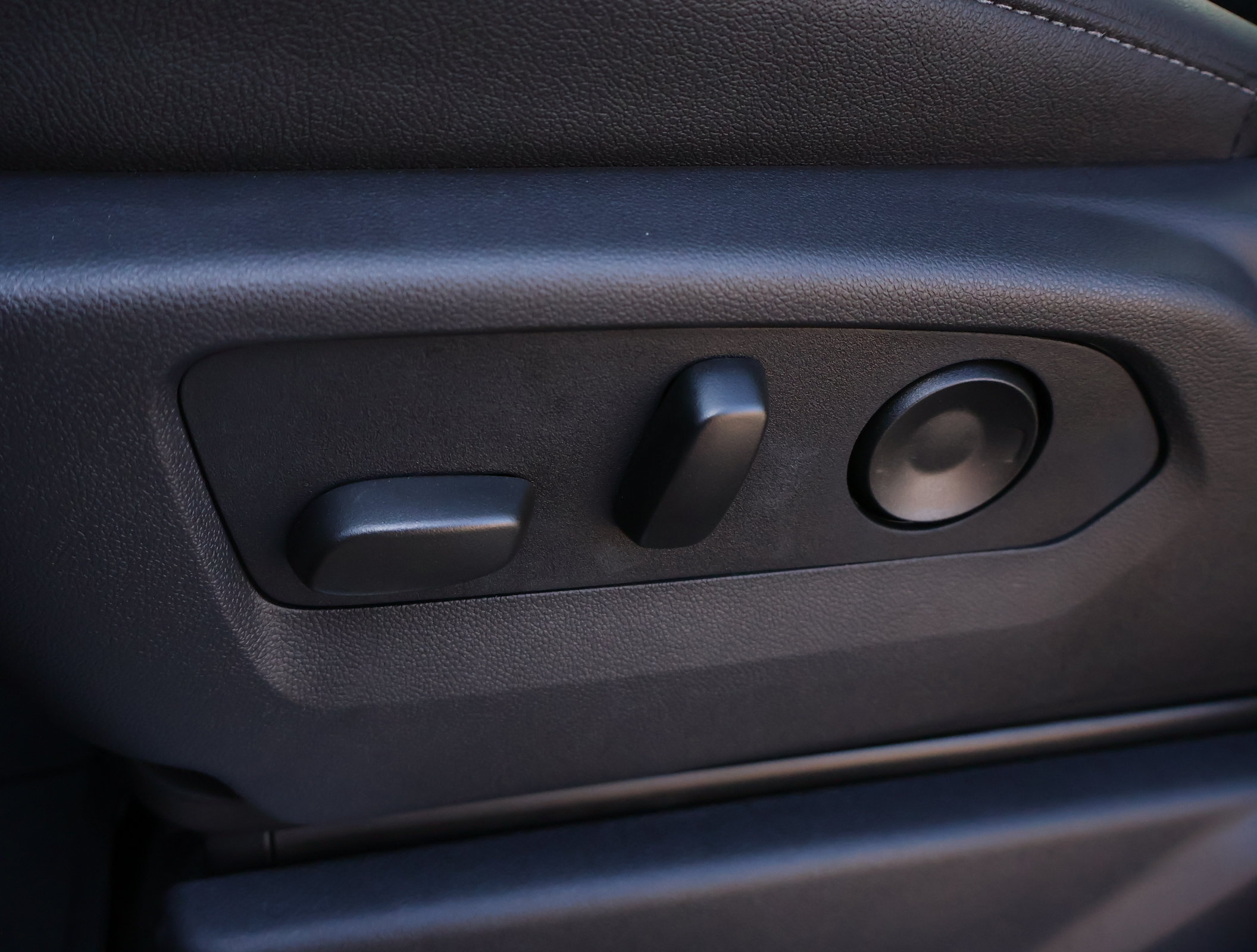 New 2026 Chevrolet Silverado 1500 RST AWD/4WD image 10