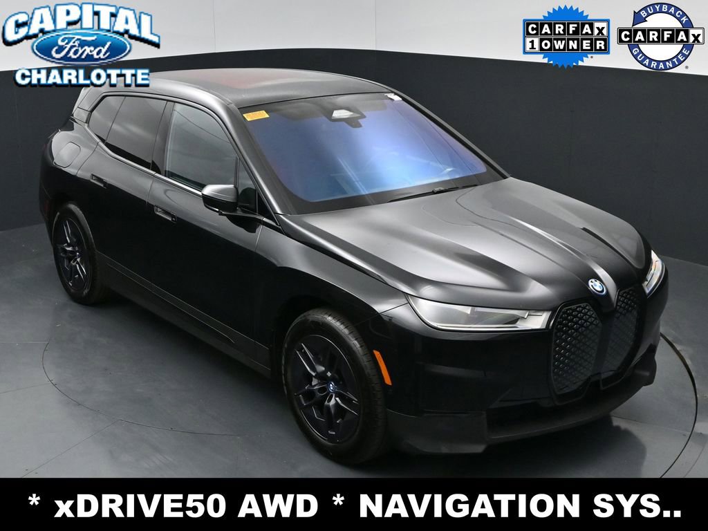 Used 2023 BMW iX xDrive50 AWD/4WD image 26