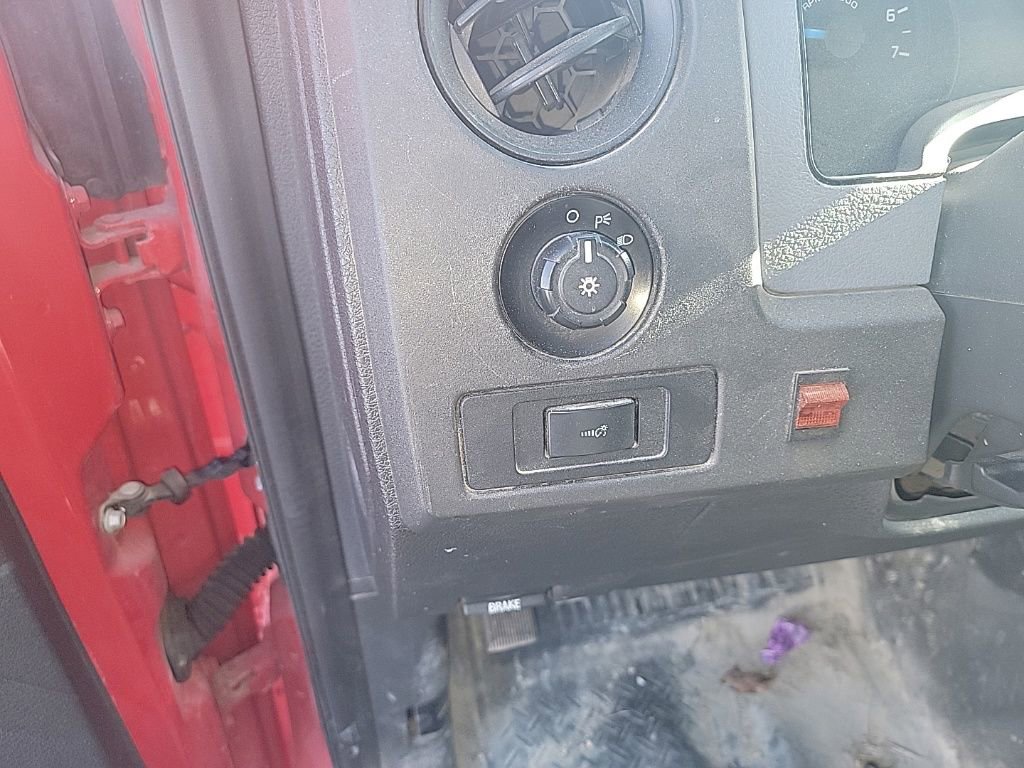 Used 2014 Ford F150 XL w/ Trailer Tow Package image 6