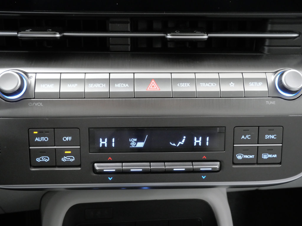 Used 2026 Hyundai Kona SEL Sport AWD/4WD image 19