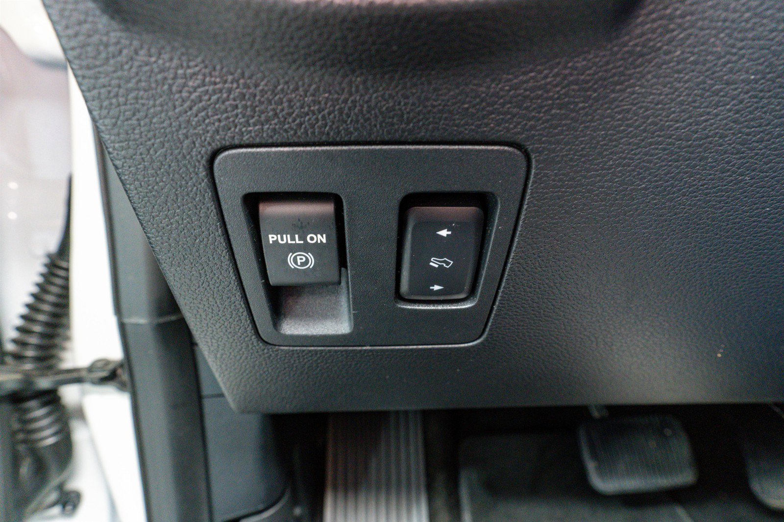 Used 2020 Ford Expedition Platinum image 34