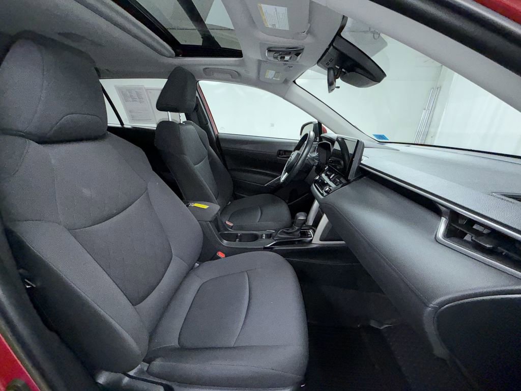 Certified 2023 Toyota Corolla Cross LE w/ Moonroof Package AWD/4WD image 14