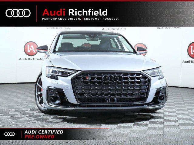 Certified 2022 Audi S8 w/ S8 Comfort Plus Package AWD/4WD image 4