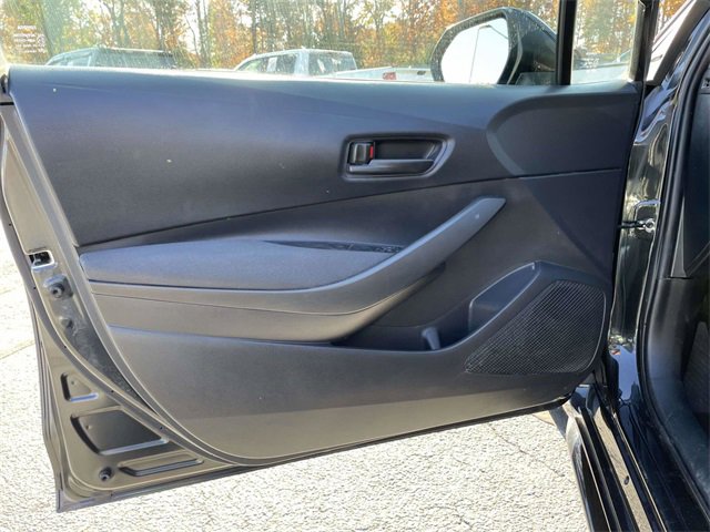 Used 2022 Toyota Corolla LE image 17