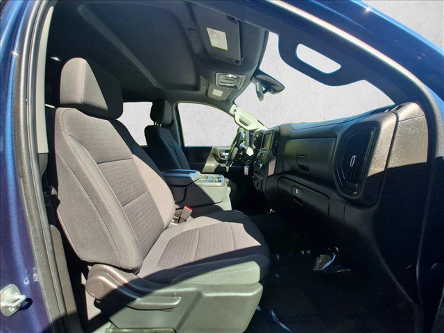 Used 2022 Chevrolet Silverado 2500 Custom w/ Custom Value Package AWD/4WD image 23