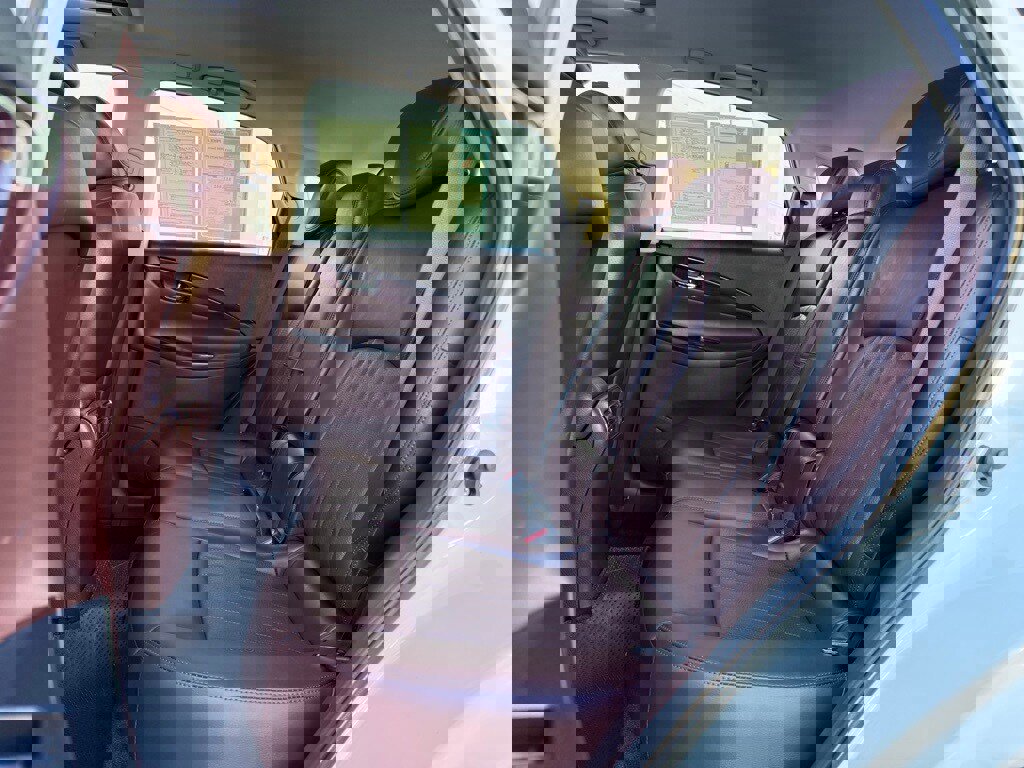 Used 2015 INFINITI QX50 Journey w/ Premium Package image 12