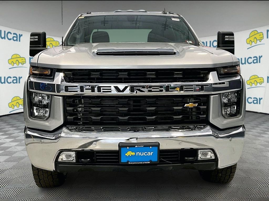 Used 2021 Chevrolet Silverado 3500 LT w/ All Star Edition AWD/4WD image 2