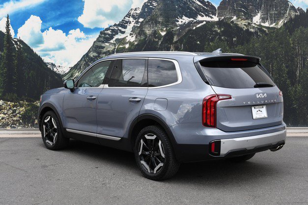 Used 2023 Kia Telluride S w/ S Sunroof Package AWD/4WD image 9