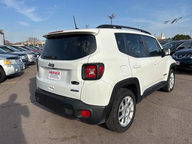 Used 2020 Jeep Renegade Latitude image 5
