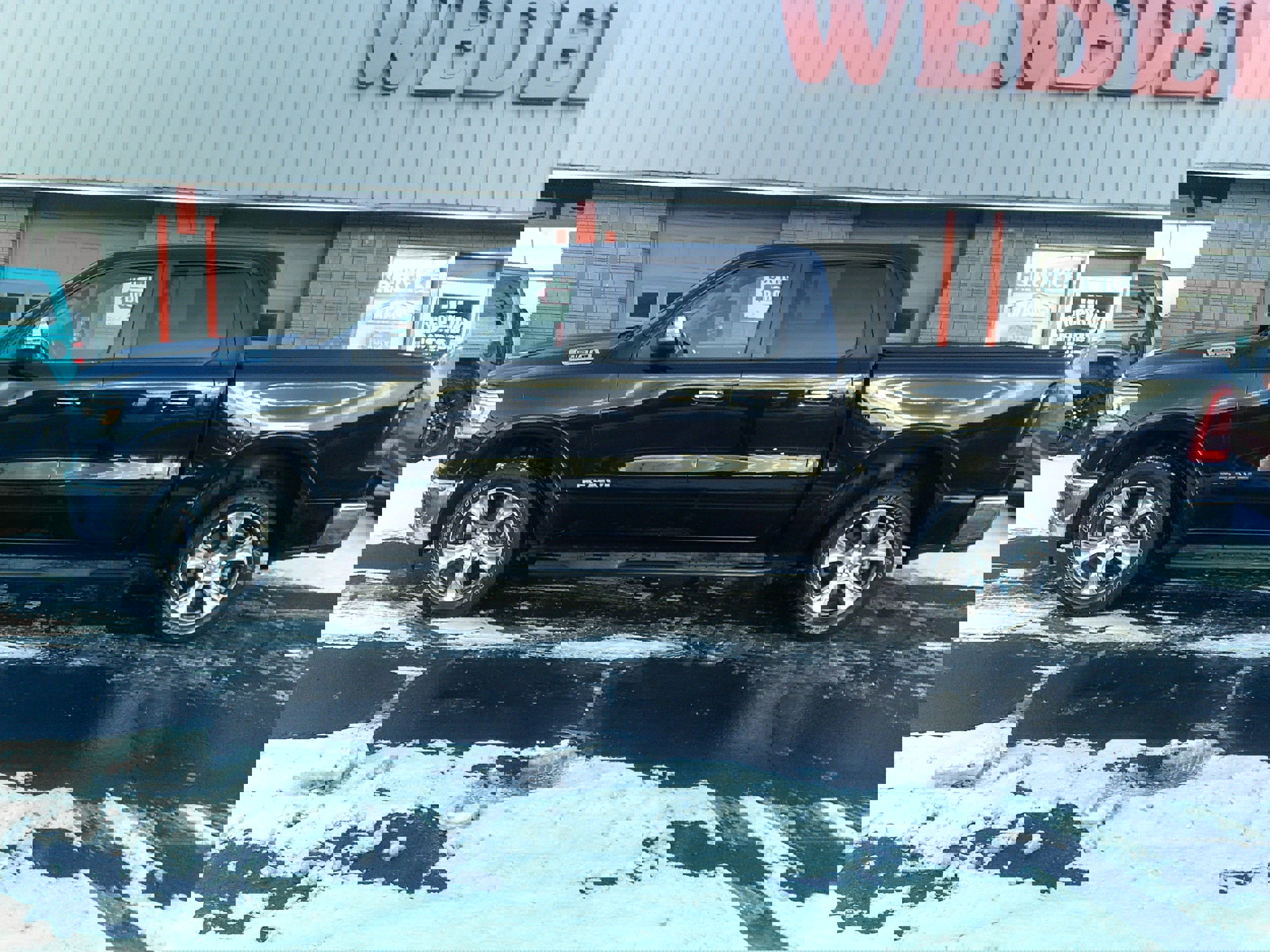 Used 2022 RAM 1500 Laramie image 2