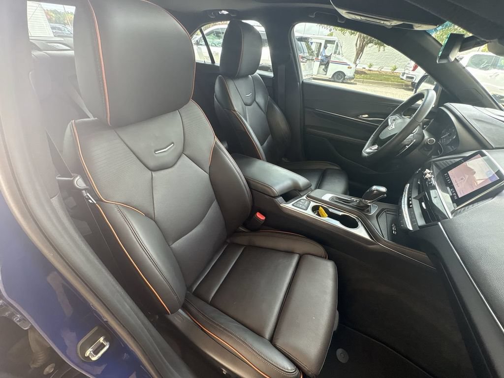 Certified 2020 Cadillac CT4 Sport RWD image 29