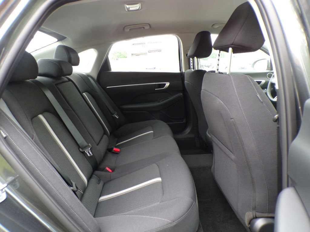 New 2026 Hyundai Sonata SEL AWD/4WD image 19