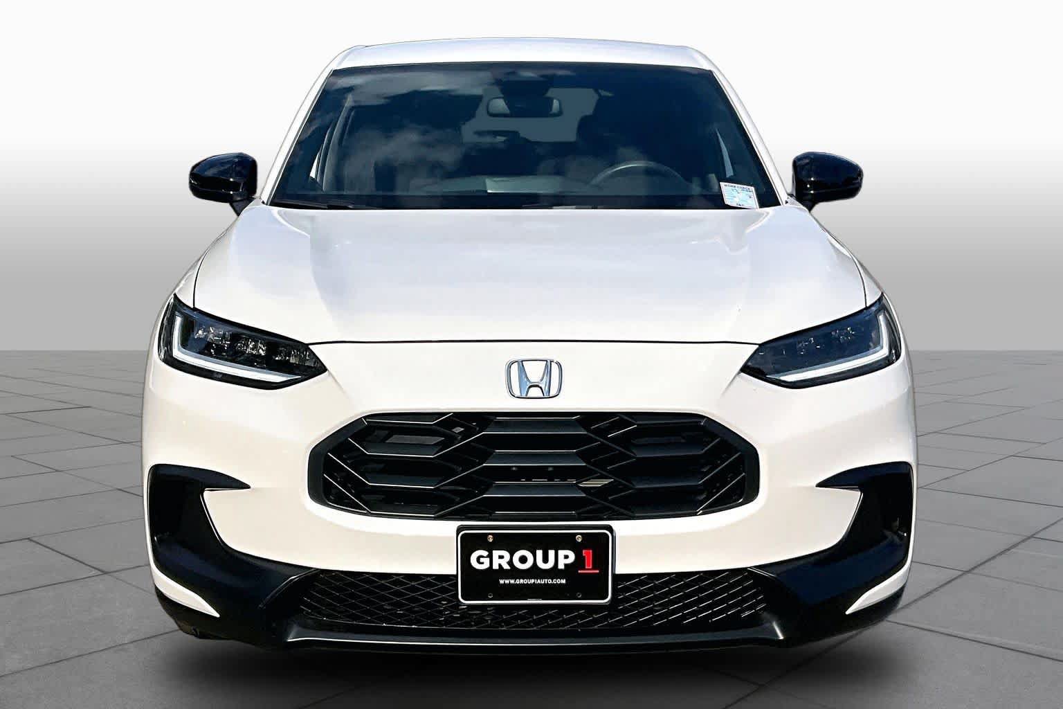 Used 2024 Honda HR-V Sport image 4