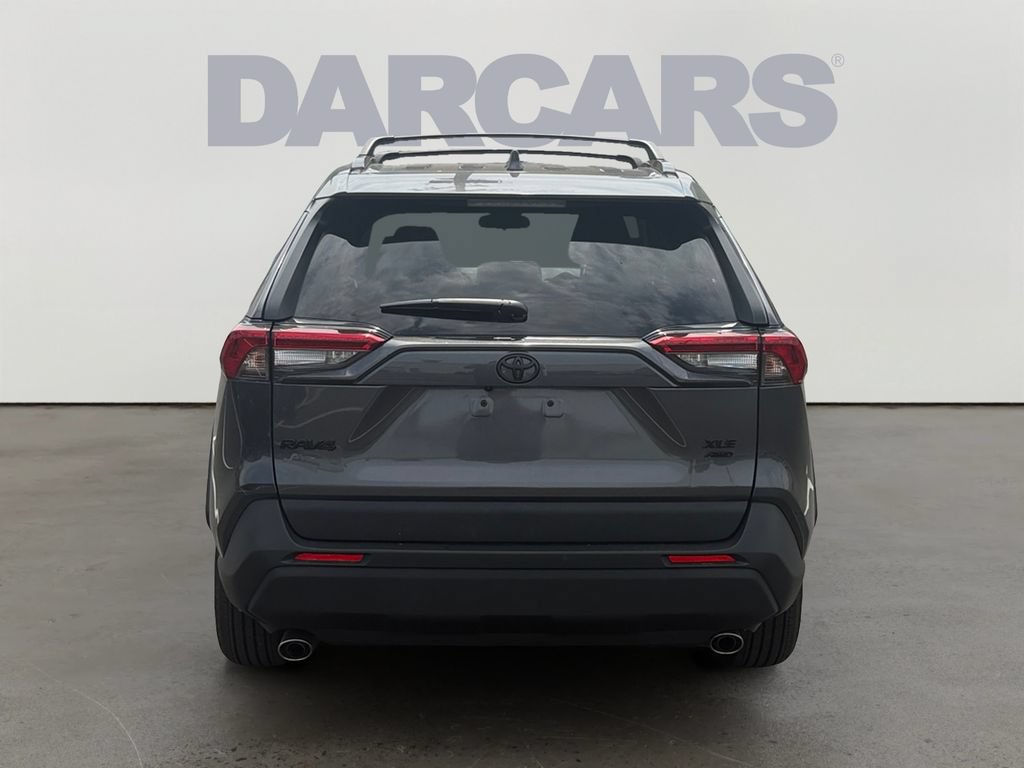 Used 2025 Toyota RAV4 XLE AWD/4WD image 6