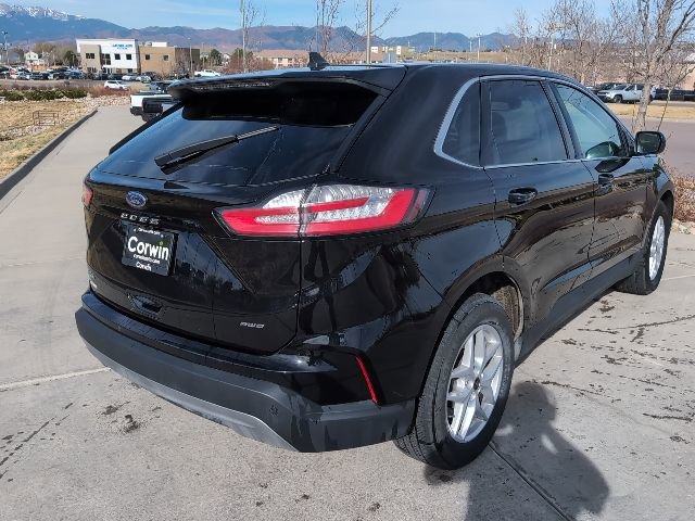 Used 2024 Ford Edge SEL image 8